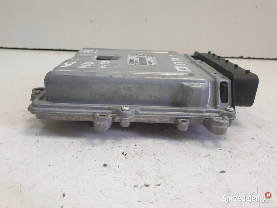 Volvo V60 20 D3 STEROWNIK SILNIKA komputer