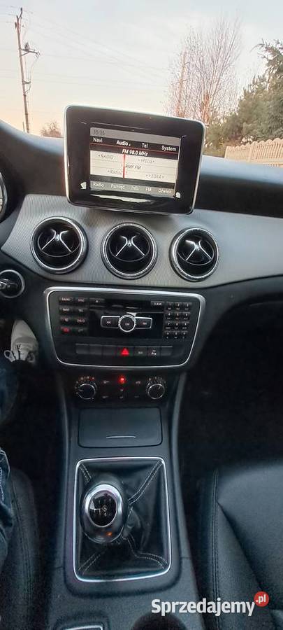 Sprzedam Mercedesa cla 200 Sieradz