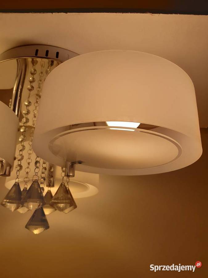 Nowa Lampa Żyrandol 21 W 3x7W sprzedam