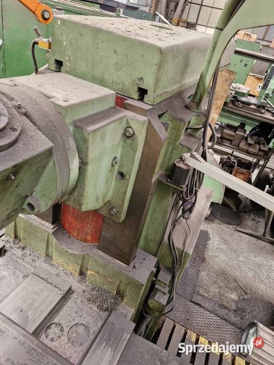 FREZARKA typ FXJ 40 Produkcja kujawsko-pomorskie
