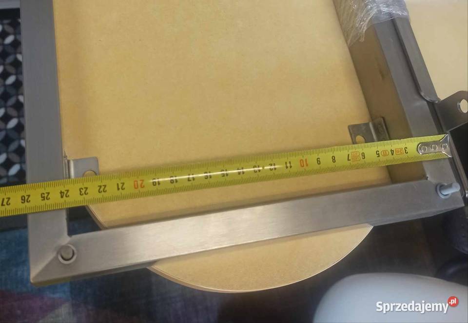 Ramka okienko właz konstrukcja ze stali Mrzezino