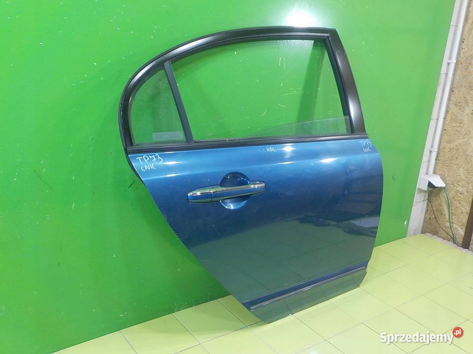 HONDA CIVIC VIII 14 IDSI 07r SEDAN 4D drzwi lewe Suków