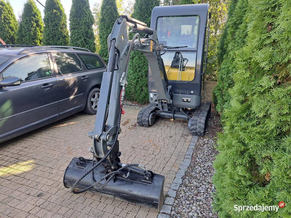 Usługi mini koparka kucie betonu i ine autlaweta Koparki sprzedam