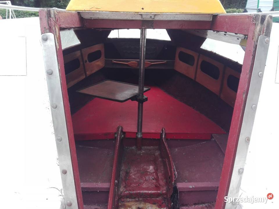 SPRZEDAM ZAGLOWKE PLASTUS Z PRZYCZEPA Bogołomia