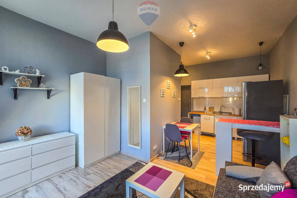 2 kawalerki w 1 mieszkaniu Górna Na najem 7768zł/m2 łódzkie Łódź