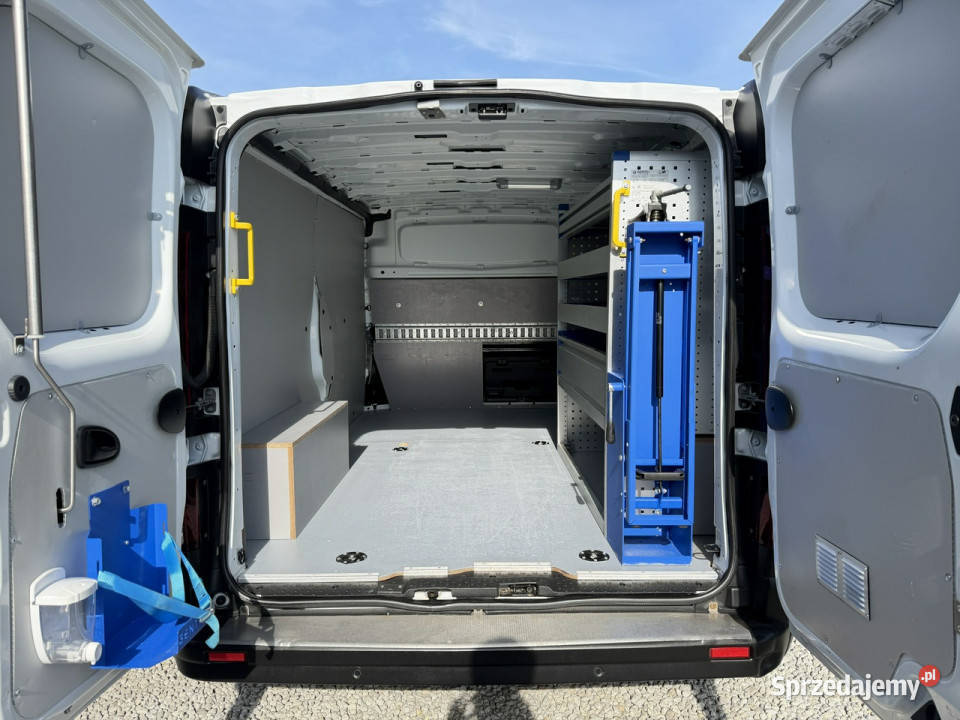 Renault Trafic long L2H1 20 130 pełna warsztat elektryczne lusterka sprzedam