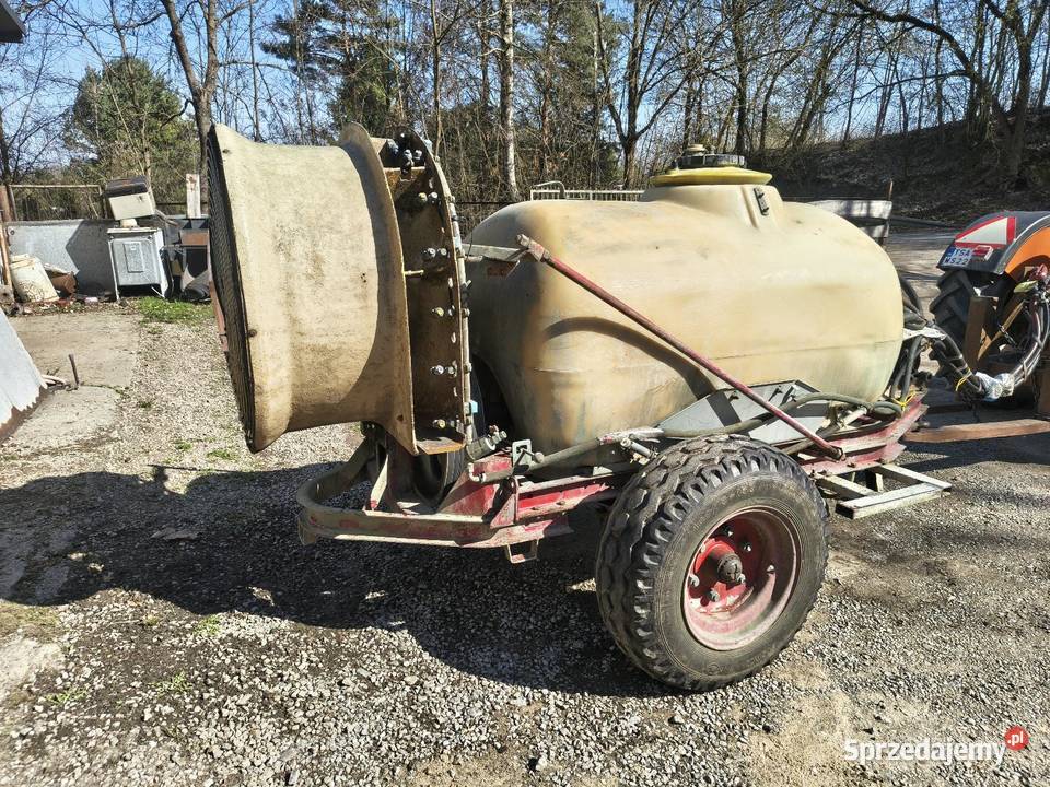 Opryskiwacz sadowniczy Ślęza