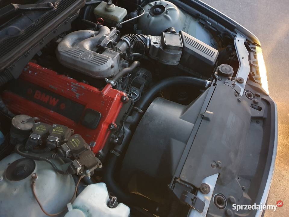 BMW E36 18 IS sedan seria zdrowa buda podlaskie Suwałki