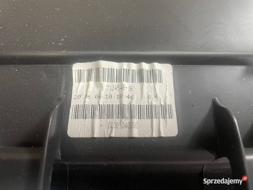7124548 schowek konsoli bmw 1 e87