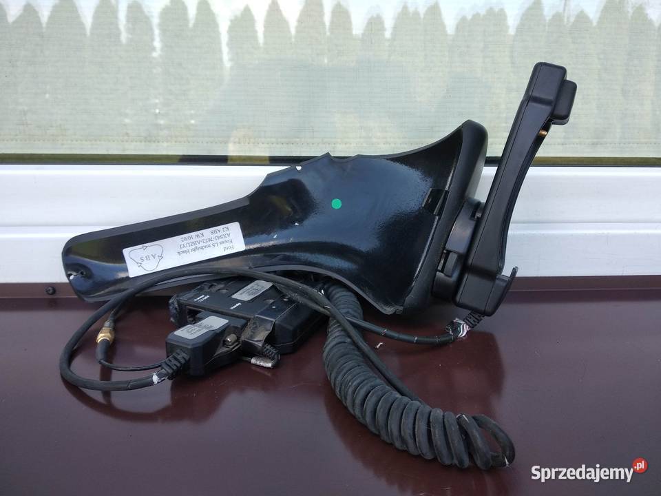 Ford Focus MK1 uchwyt na telefon kopyto Sieradz
