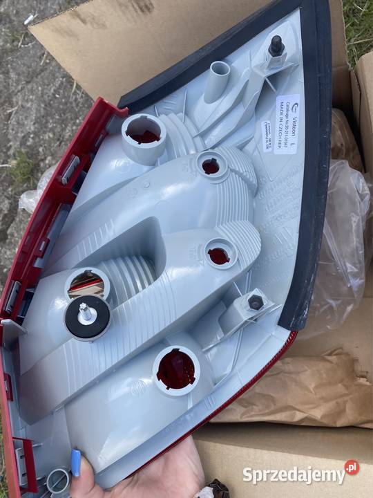 Tylna lewa lampa Skoda Fabia 20102014 Ruda Śląska