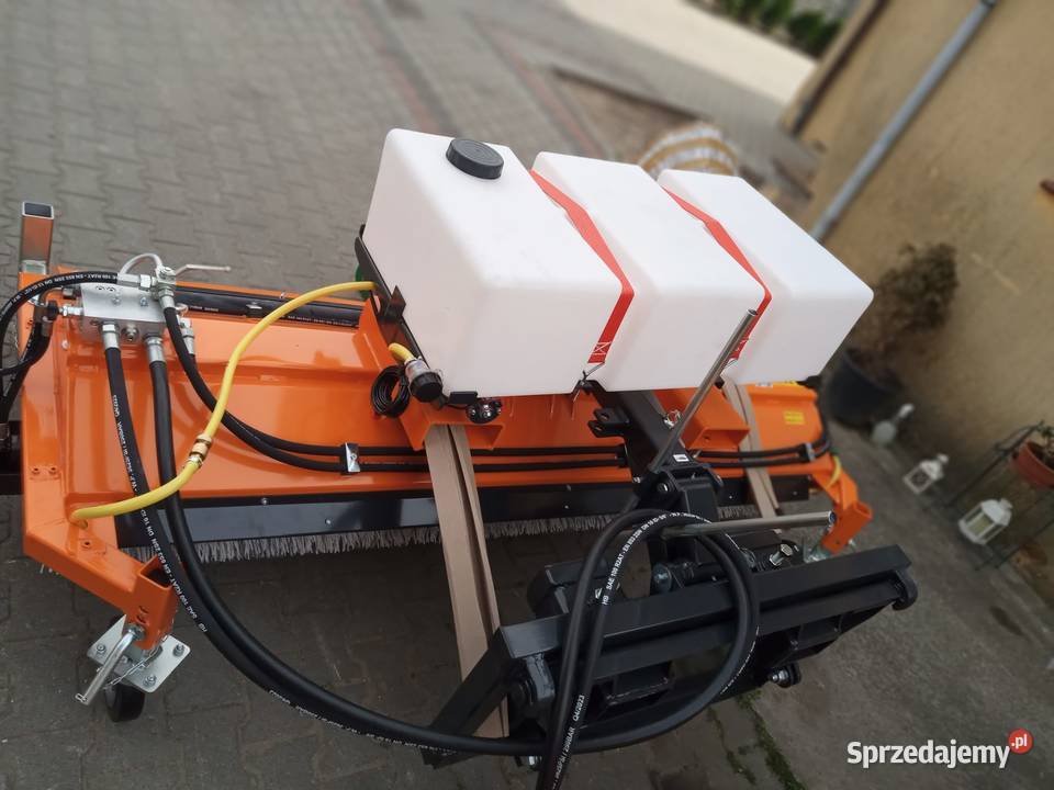 Zamiatarka drogowa 23m Talexpojemnik na Polkowice