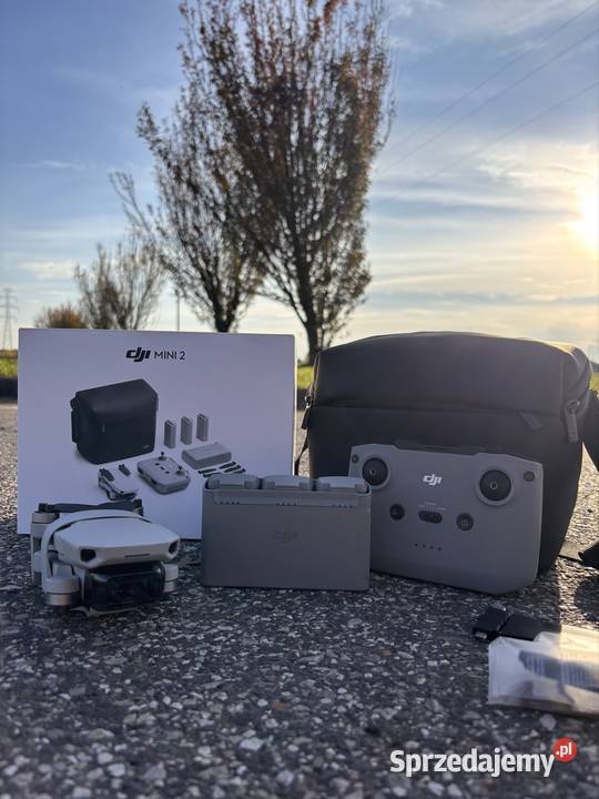 Dron DJI mini 2 fly more combo nowy Józefów sprzedam