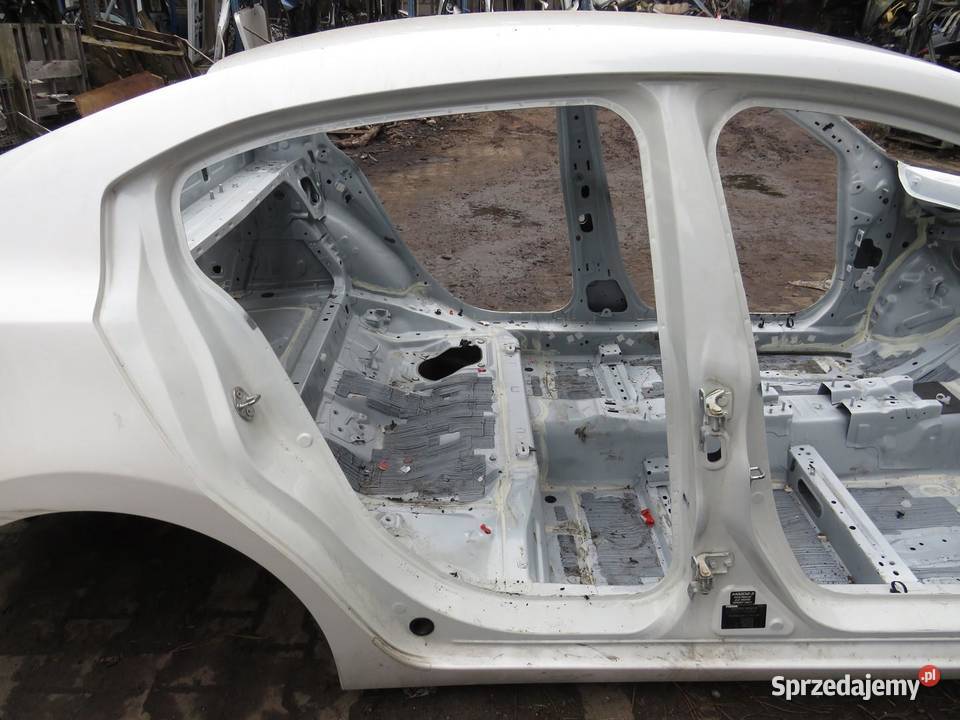 PRÓG SŁUPEK PRAWY BOK 25D MAZDA 3 BM SEDAN 13 sprzedam