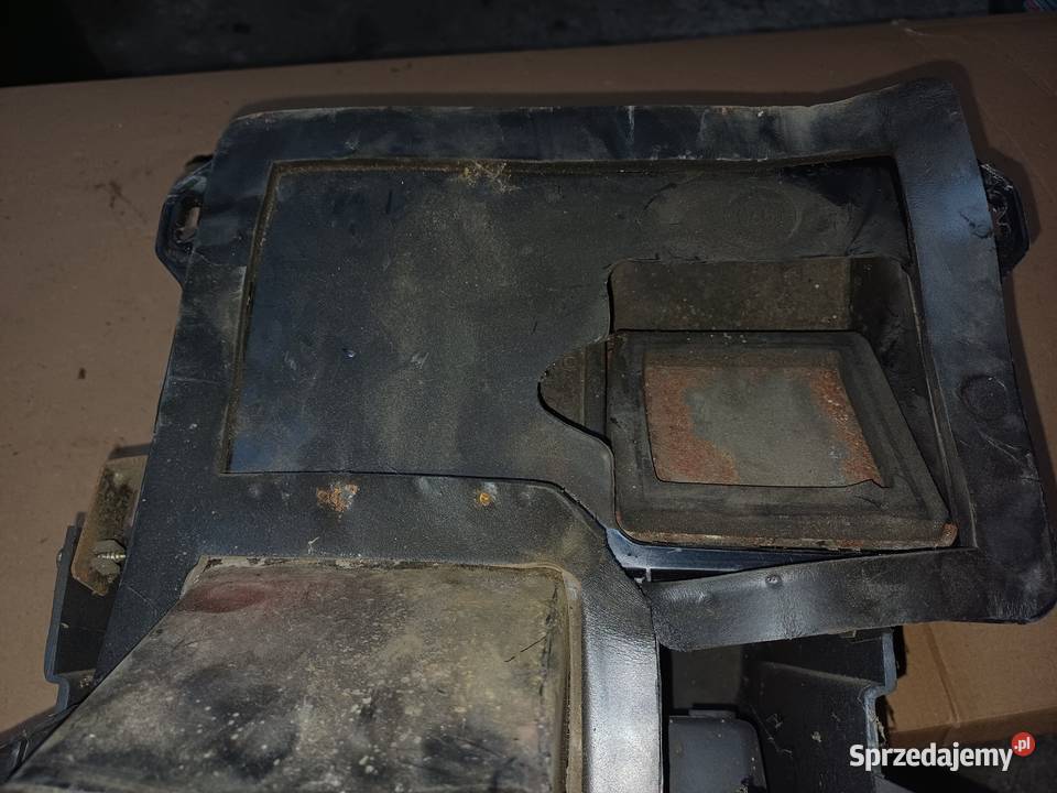 Konsola Półka środkowa Fiat 126P Wysyłka