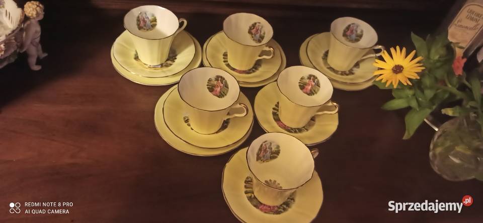 Filiżanka z talerzykiem deserowym
Imperial