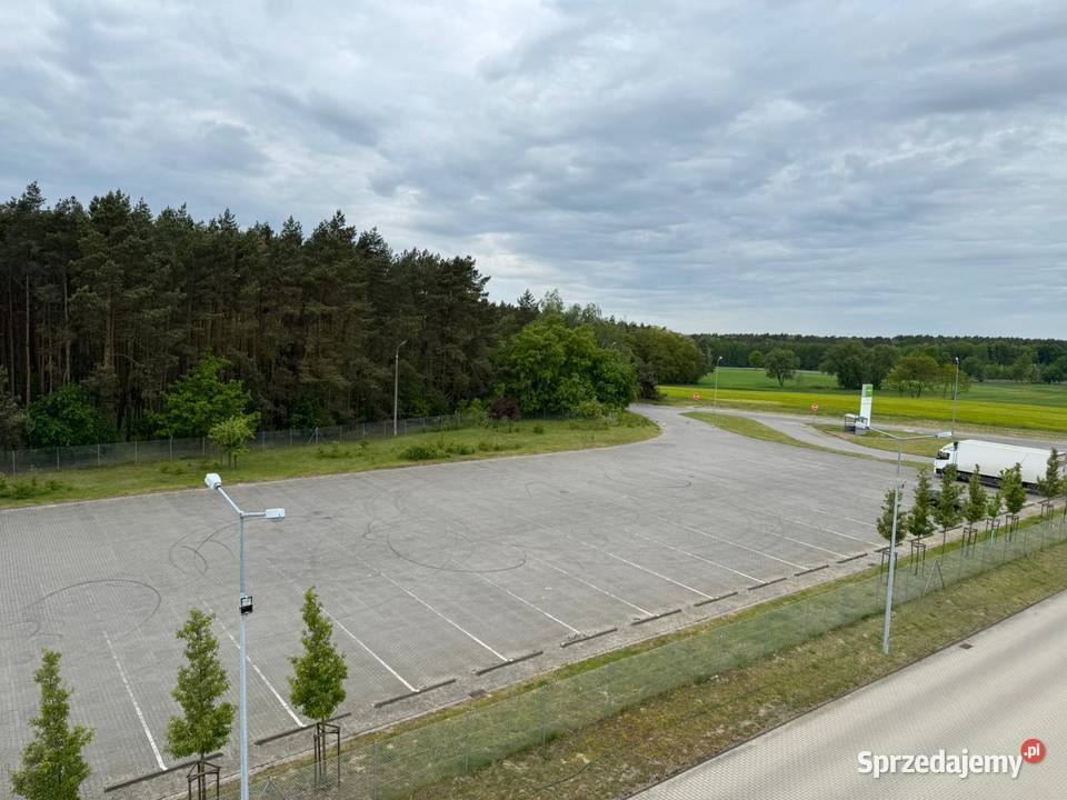 Baza flotowa i parking TIR do 400 miejsc Poznań