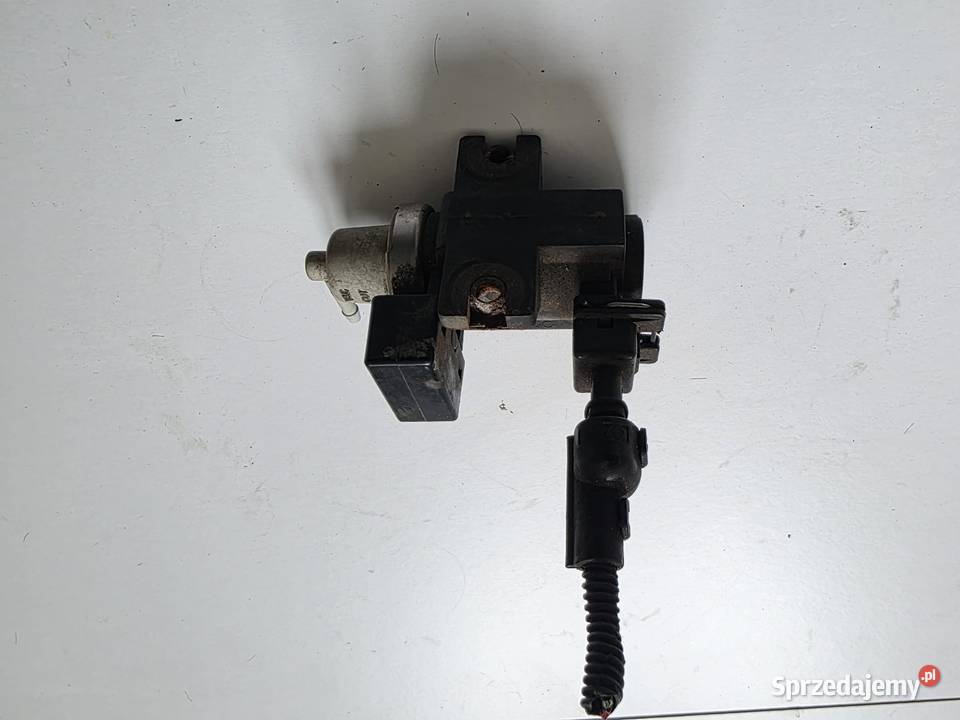 Zawór podciśnienia Opel Astra H 19 CDTI 55558101 Iława sprzedam