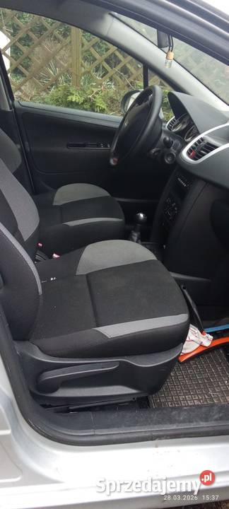 Peugeot 207 benzyna uszkodzony rozrząd 153000km Inowrocław sprzedam
