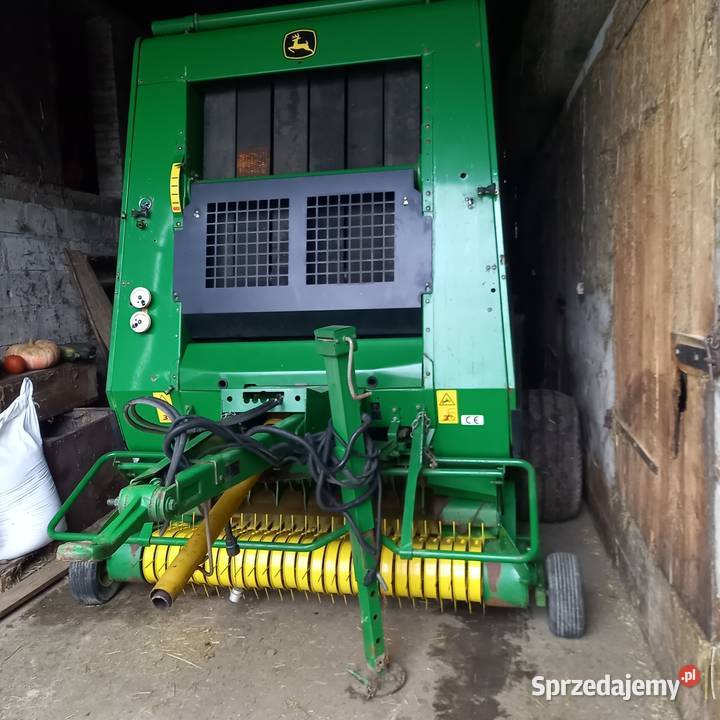 Prasa John Deere 592 podlaskie Wizna