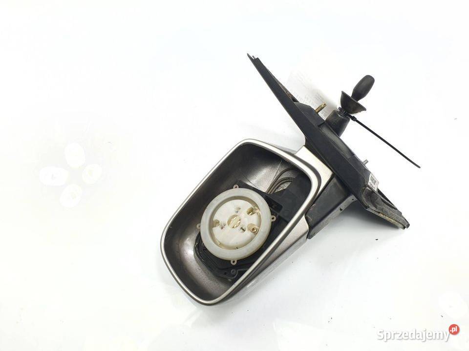 LUSTERKO LEWE TOYOTA YARIS Lipno