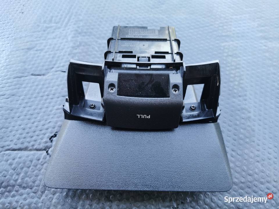 Schowek popielniczka mały hyundai i30 I Rok produkcji 2007 Wyposażenie wnętrza Sieraków