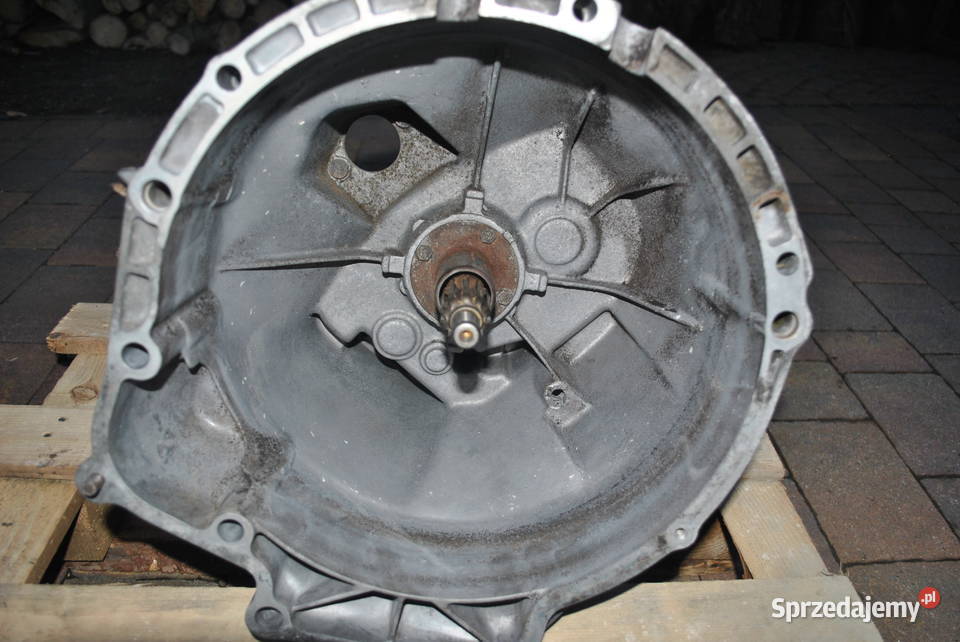 Skrzynia biegów manual BMW E36 316i Ci 318i Ci Skrzynie biegów manualne Poręba sprzedam