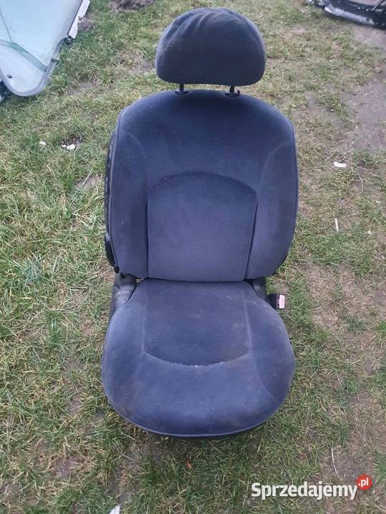 Fotel prawy pasażera Peugeot 206 3 drzwi welur