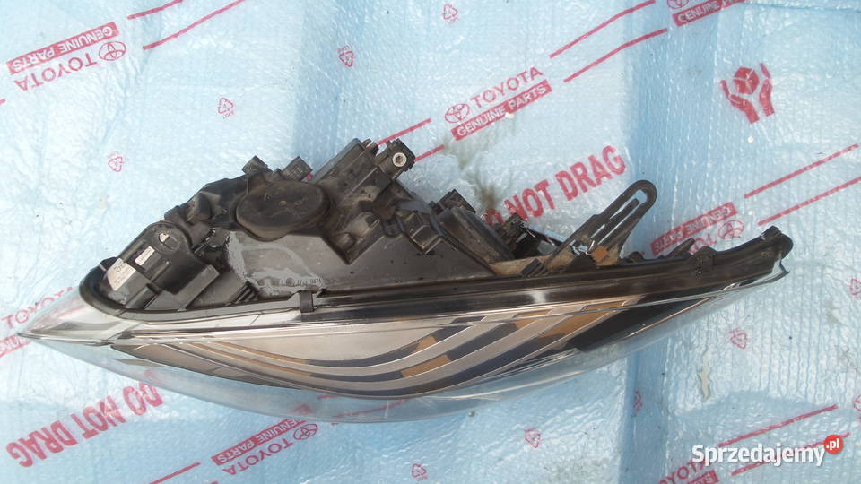 Renault Megane III lampa przednia lewa 201315 II Oświetlenie Części