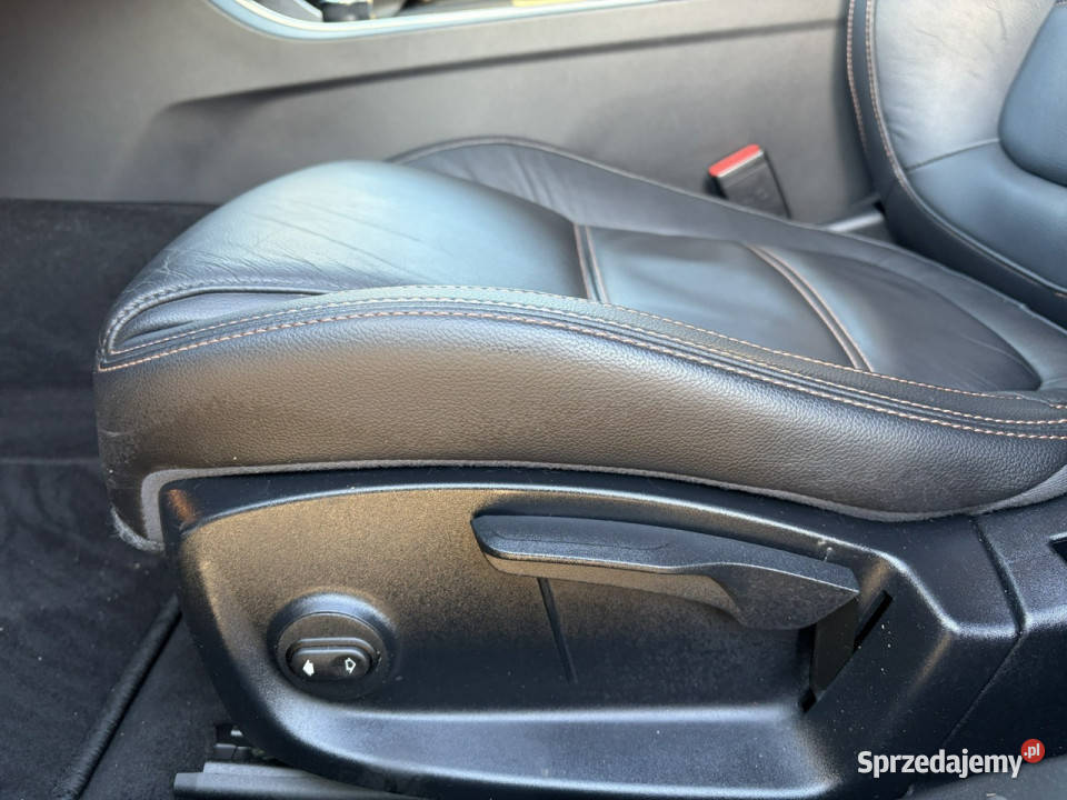 Jaguar XE XE 20 D 180 Podgrzf Czpark NAVI Salon Gdańsk