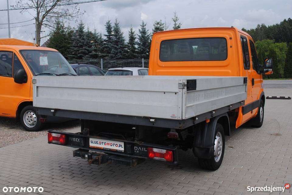 Iveco Daily Dubel Doka Brygadówka 6 Miejsc Hak ESP pomorskie