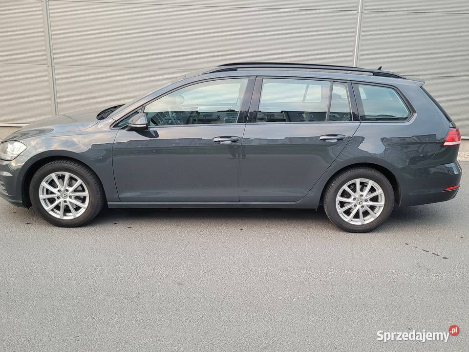 Volkswagen Golf 7 benzyna bezwypadkowy salon wielkopolskie Jarocin