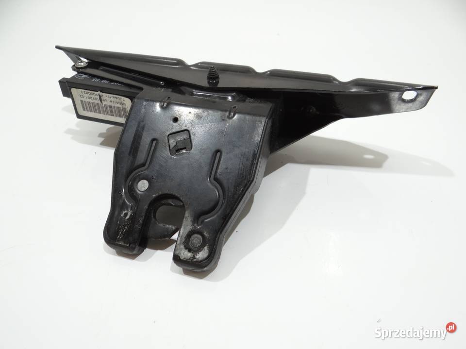 ZAMEK KLAPY BAGAŻNIKA BMW E61 7197081