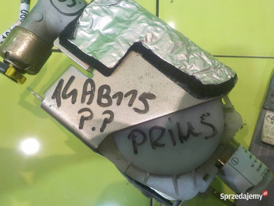 TOYOTA PRIUS II 05r 5D pas bezpieczenstwa prawy Suków