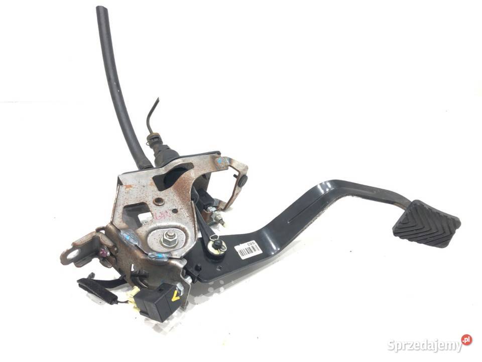 PEDAŁY HYUNDAI ELANTRA V 16 132 podkarpackie