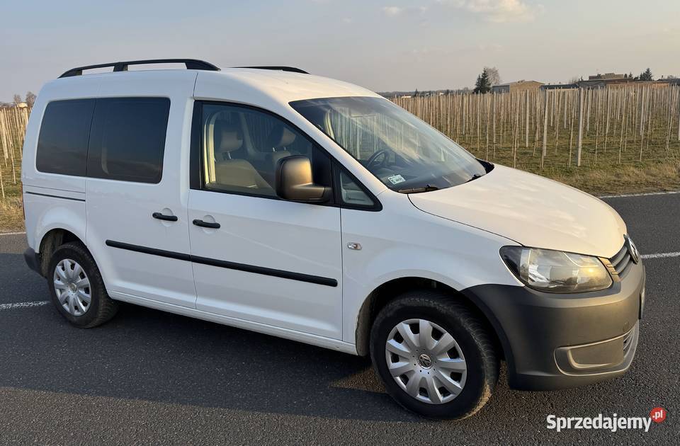 VW Caddy 16 TDI 5Osobowy Grójec sprzedam