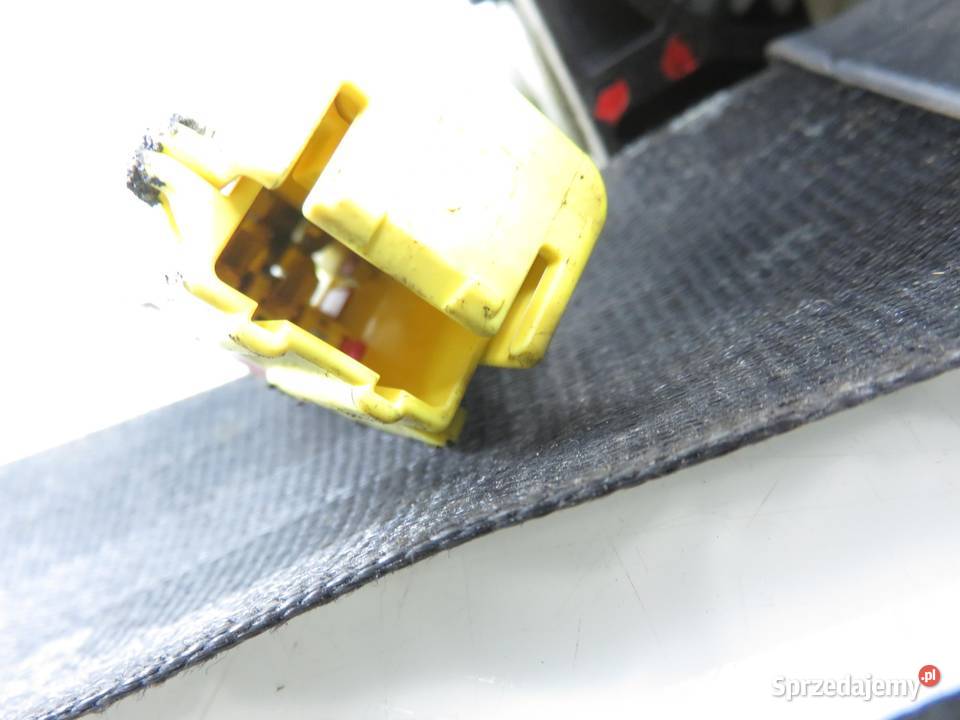 PAS PRAWY PRZEDNI VW CADDY III Variant