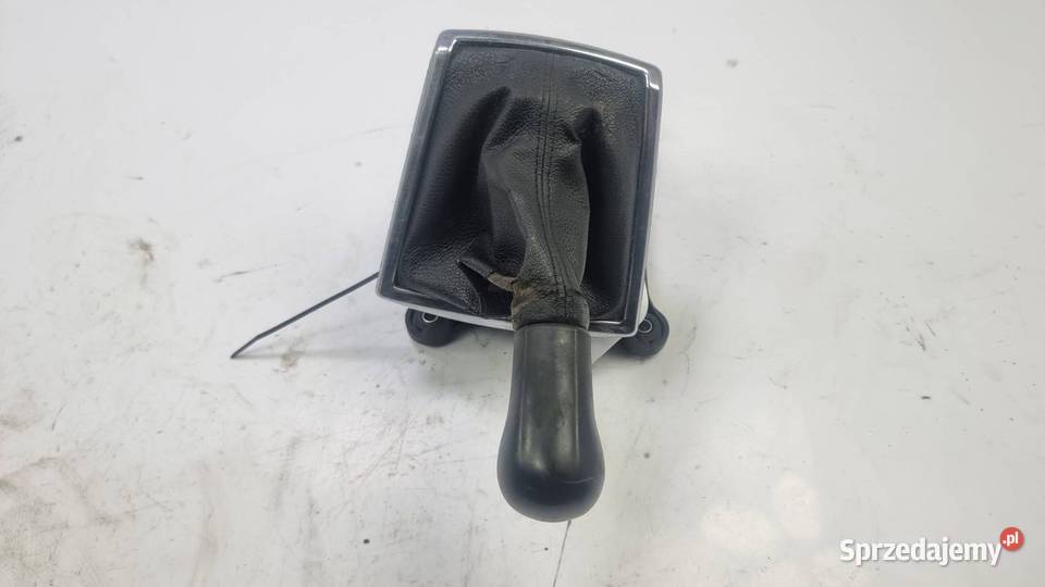 GAŁKA ZMIANY BIEGÓW TOYOTA COROLLA VERSO