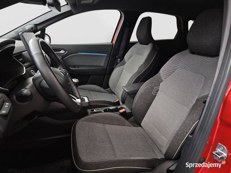 Captur 10 TCe Techno 2024RPakiet Winter Techno