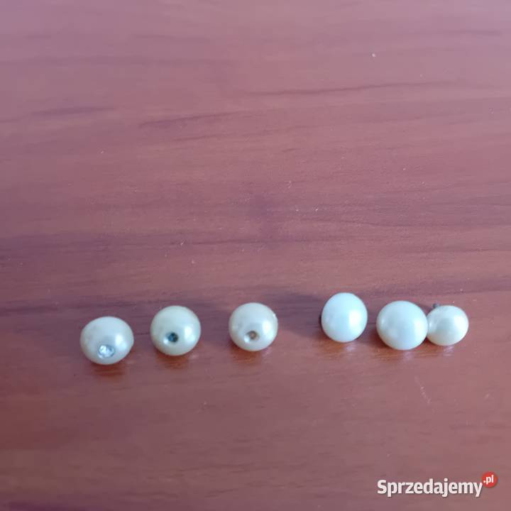 stare guziki powojenne Dębno