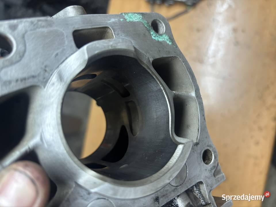 Cylinder Honda CR 125 2001 nadwymiar pierwszy Motocykle na części Bielawa sprzedam