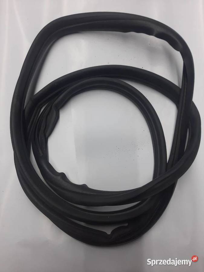 Fiat Punto 2 II uszczelka drzwi prawy tył prawa Ksawerów sprzedam