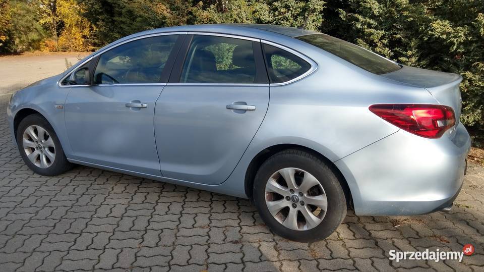 Opel Astra j 14T 2018 salon Polska 1 właściciel 180000km Warszawa sprzedam
