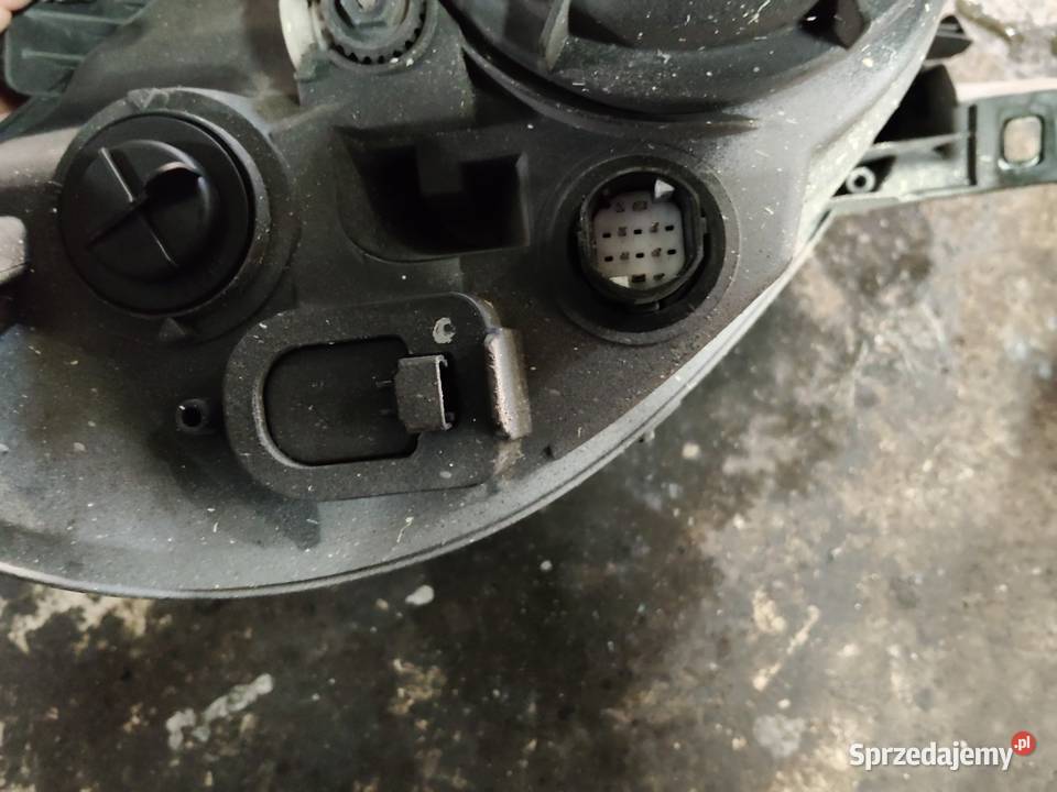 Sprzedam używane reflektory przednie do Fiata dostawcze Oświęcim sprzedam