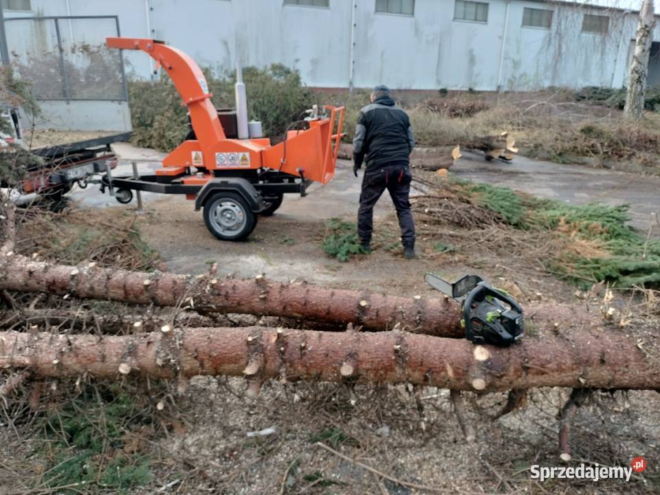 Odśnieżanie Koszenie trawników Tomaszów Mazowiecki