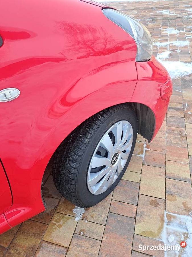 Toyota aygo ACTIVE RED Luna AC 1000cm3 Roźwienica