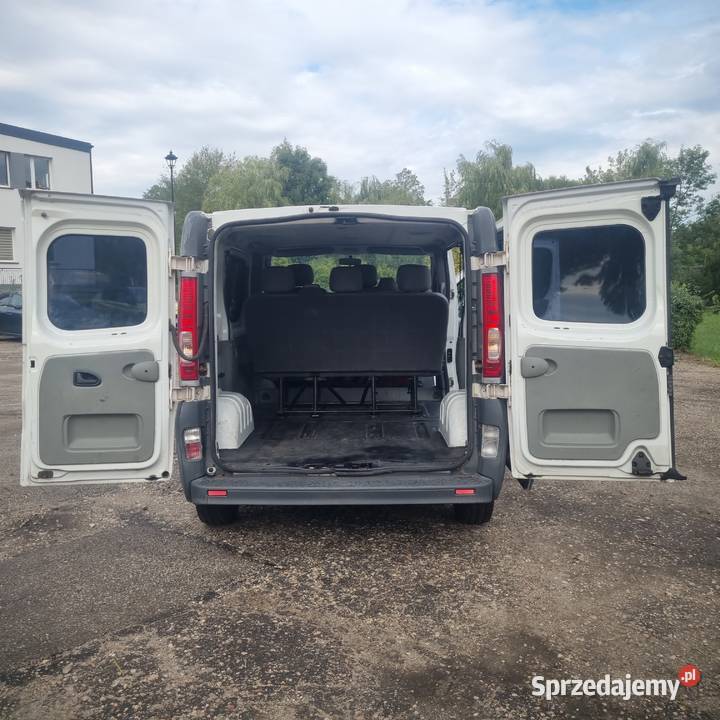 Opel Vivaro 6 OSÓB Brygadówka Przebieg 191 Klima Siewierz