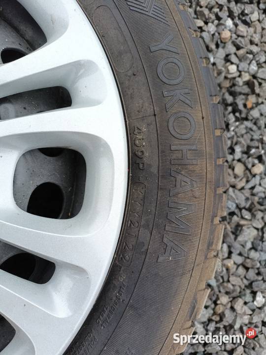 Sprzedam koła kompletne z kołpakami fiat panda Cygany