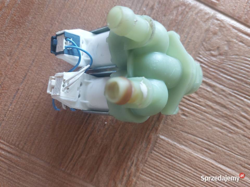 Elektrozawór podwójny do pralki Candy Hoover Gaszowice
