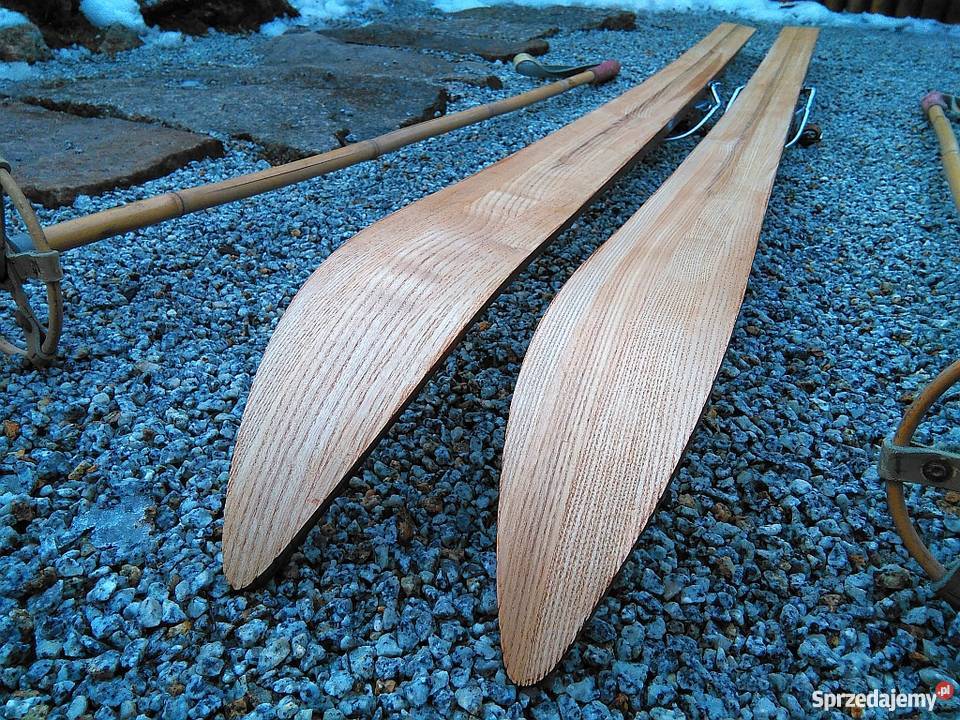 Stare drewniane narty retro z kijami Szklarska Poręba